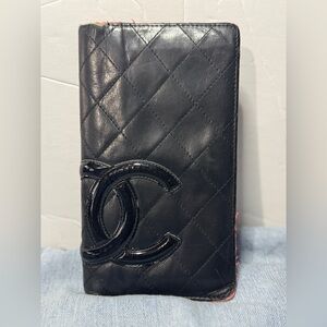 Chanel Black pink Cambon bifold wallet Quilted Leather